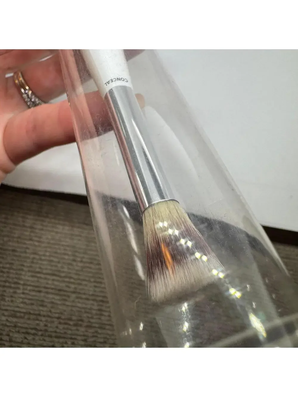 BRAND NEW IT COSMETICS bye bye foundation brush double sided